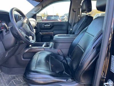 2019 Chevrolet 1500 Crew Cab, $41500. Photo 5