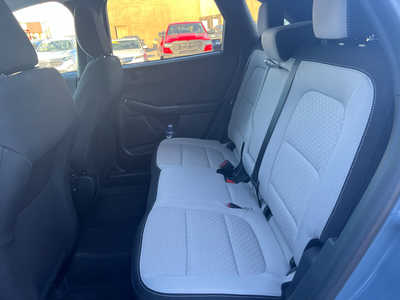 2024 Ford Escape, $25998. Photo 7