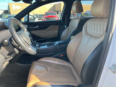 2022 Hyundai Santa Fe, $25000. Photo 5