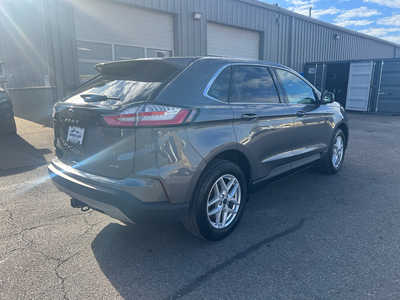 2024 Ford Edge, $26995. Photo 4