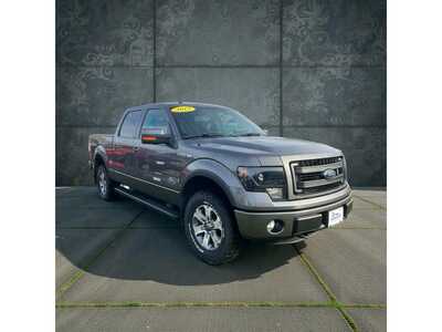 2013 Ford F150 Crew Cab, $13000. Photo 2