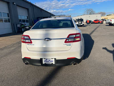 2018 Ford Taurus, $19750. Photo 4