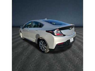 2016 Chevrolet Volt, $13000. Photo 4