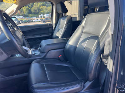 2024 Ford Expedition Max, $53000. Photo 5