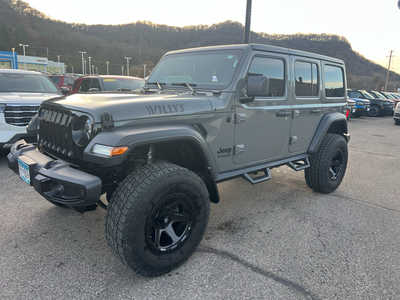 2021 Jeep Wrangler Unlimited, $34000. Photo 2