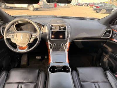 2020 Lincoln Nautilus, $30000. Photo 8