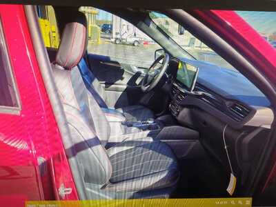2025 Ford Escape, $29995. Photo 4