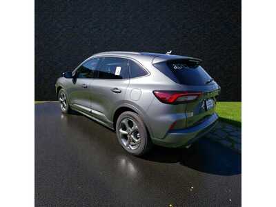 2024 Ford Escape, $24000. Photo 4