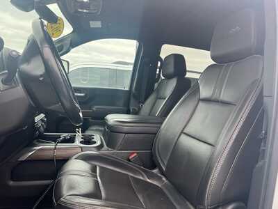 2023 Chevrolet 3500 Crew Cab, $66500. Photo 12