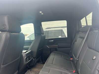 2023 Chevrolet 3500 Crew Cab, $67000. Photo 6