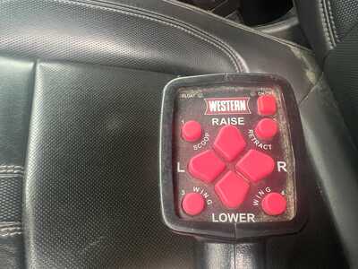 2023 Chevrolet 3500 Crew Cab, $67000. Photo 7