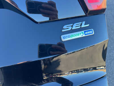 2019 Ford Escape, $14467. Photo 6