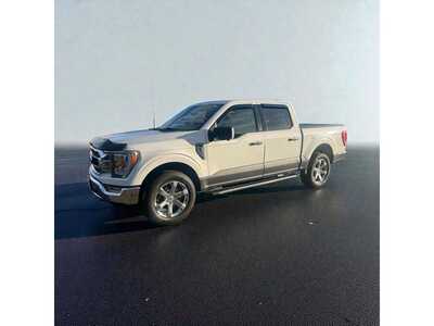 2022 Ford F150 Crew Cab, $42000. Photo 2