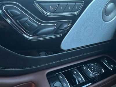 2025 Lincoln Aviator, $61995. Photo 11