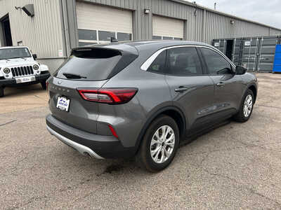 2024 Ford Escape, $22995. Photo 5