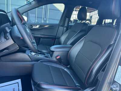 2024 Ford Escape, $22995. Photo 5