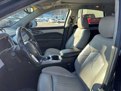 2013 Cadillac SRX, $7995. Photo 4