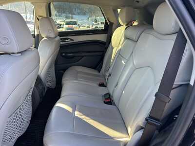 2013 Cadillac SRX, $7995. Photo 5