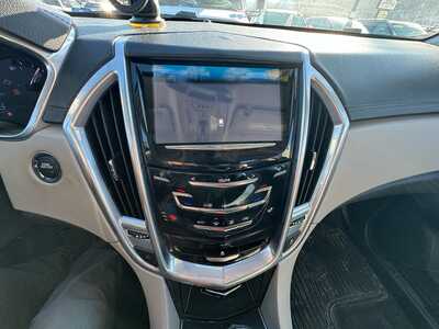 2013 Cadillac SRX, $7995. Photo 8