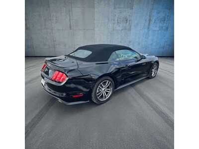 2017 Ford Mustang, $17995. Photo 3