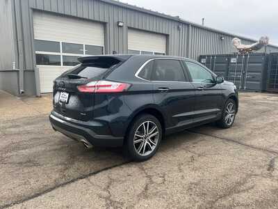 2024 Ford Edge, $35995. Photo 3