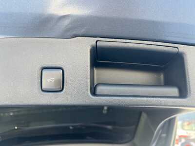 2024 Ford Escape, $21795. Photo 8