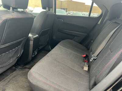 2017 Chevrolet Equinox, $9000. Photo 6