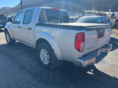 2018 Nissan Frontier, $19000. Photo 4