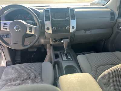 2018 Nissan Frontier, $19000. Photo 8
