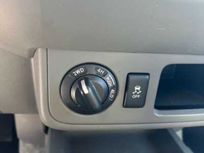 2018 Nissan Frontier, $19000. Photo 9