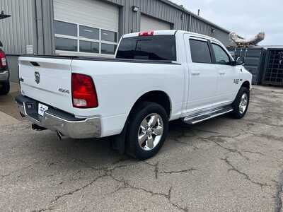 2019 RAM 1500 Crew Cab, $22000. Photo 3