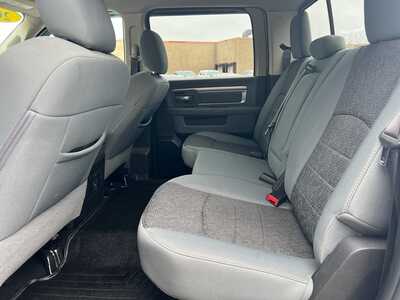 2019 RAM 1500 Crew Cab, $22000. Photo 6