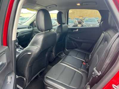2022 Ford Escape, $22000. Photo 6