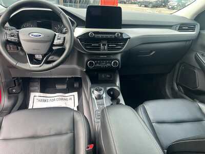 2022 Ford Escape, $22000. Photo 7
