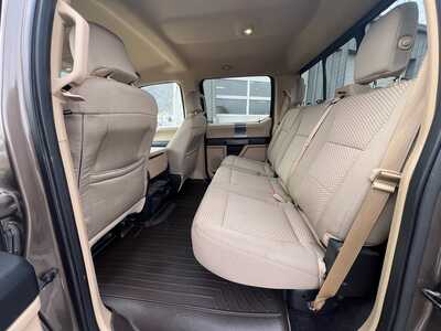 2016 Ford F150 Crew Cab, $19500. Photo 8