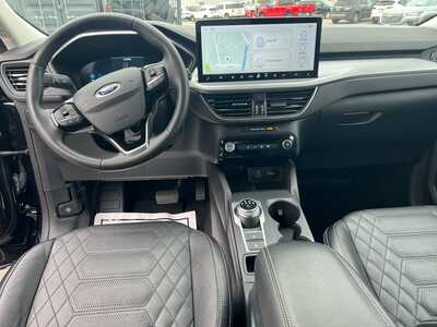 2023 Ford Escape, $23995. Photo 9