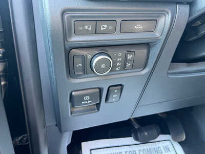 2021 Ford F150 Crew Cab, $34300. Photo 10