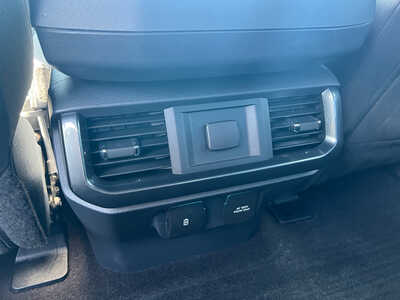 2021 Ford F150 Crew Cab, $34300. Photo 9