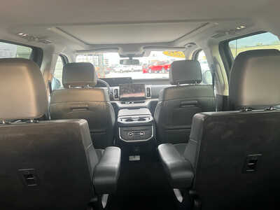 2025 Ford Expedition, $59995. Photo 10