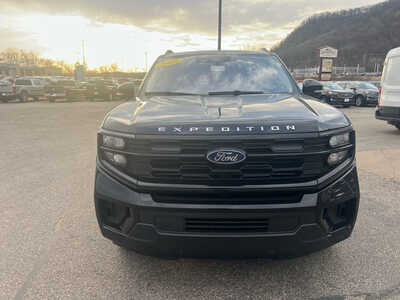 2025 Ford Expedition, $59995. Photo 2