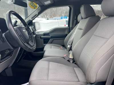 2020 Ford F150 Crew Cab, $24000. Photo 5