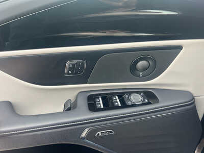 2024 Lincoln Nautilus, $44695. Photo 10