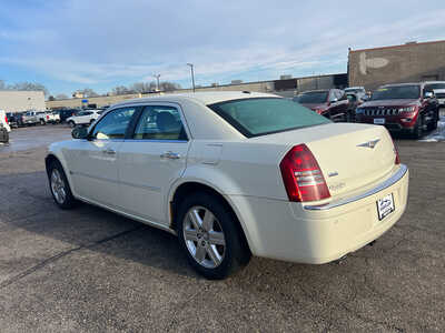 2006 Chrysler 300, $5986. Photo 5