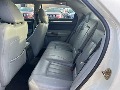 2006 Chrysler 300, $5986. Photo 7