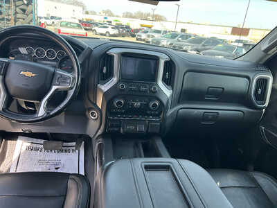 2020 Chevrolet 1500 Crew Cab, $23995. Photo 10