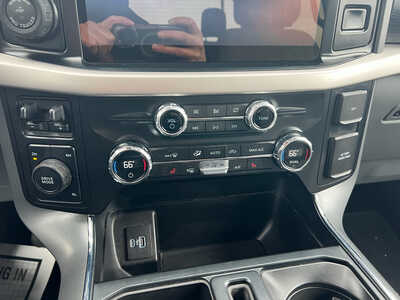 2021 Ford F150 Crew Cab, $29695. Photo 11