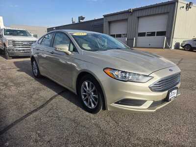 2017 Ford Fusion, $8000. Photo 2