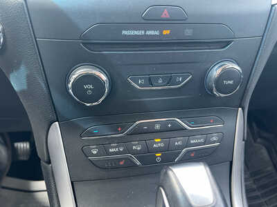 2016 Ford Edge, $13995. Photo 11