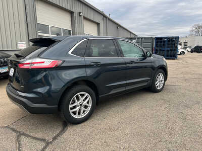 2024 Ford Edge, $29995. Photo 4