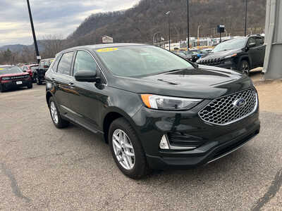 2024 Ford Edge, $29995. Photo 3